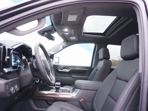 New 2026 Chevrolet Silverado 1500 RST w/ Dark Appearance Package image 26