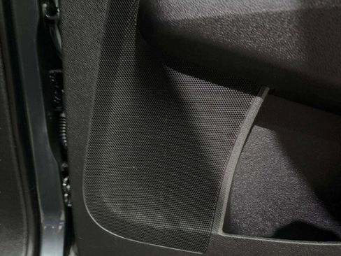 Used 2011 Buick Enclave CX image 44