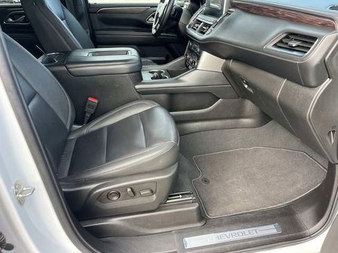 Used 2024 Chevrolet Tahoe LT AWD/4WD image 29
