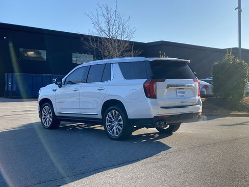 Used 2024 GMC Yukon Denali w/ Denali Reserve Package image 15