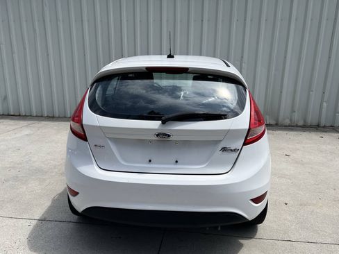 Used 2012 Ford Fiesta SES FWD image 4