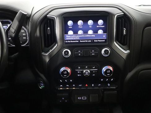 Used 2020 GMC Sierra 1500 AT4 w/ AT4 Premium Package AWD/4WD image 23