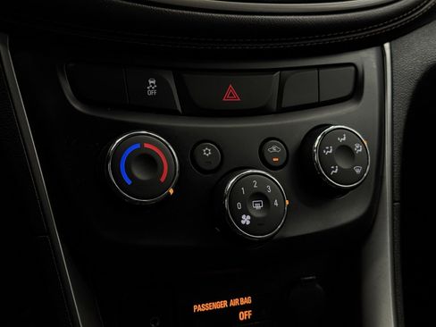 Used 2019 Chevrolet Trax LS w/ Tint and Cruise Package image 42