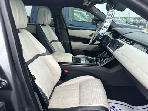 Used 2018 Land Rover Range Rover Velar R-Dynamic HSE image 46