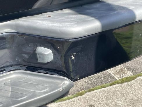 Used 2017 Nissan Frontier S image 30