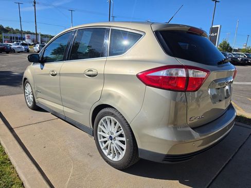 Used 2016 Ford C-MAX SEL w/ Equipment Group 302A FWD image 7