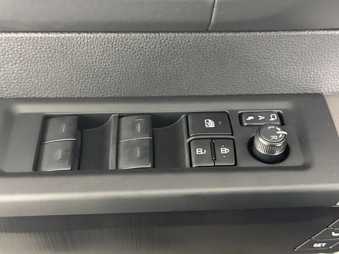 New 2026 Toyota Tundra Platinum AWD/4WD image 27