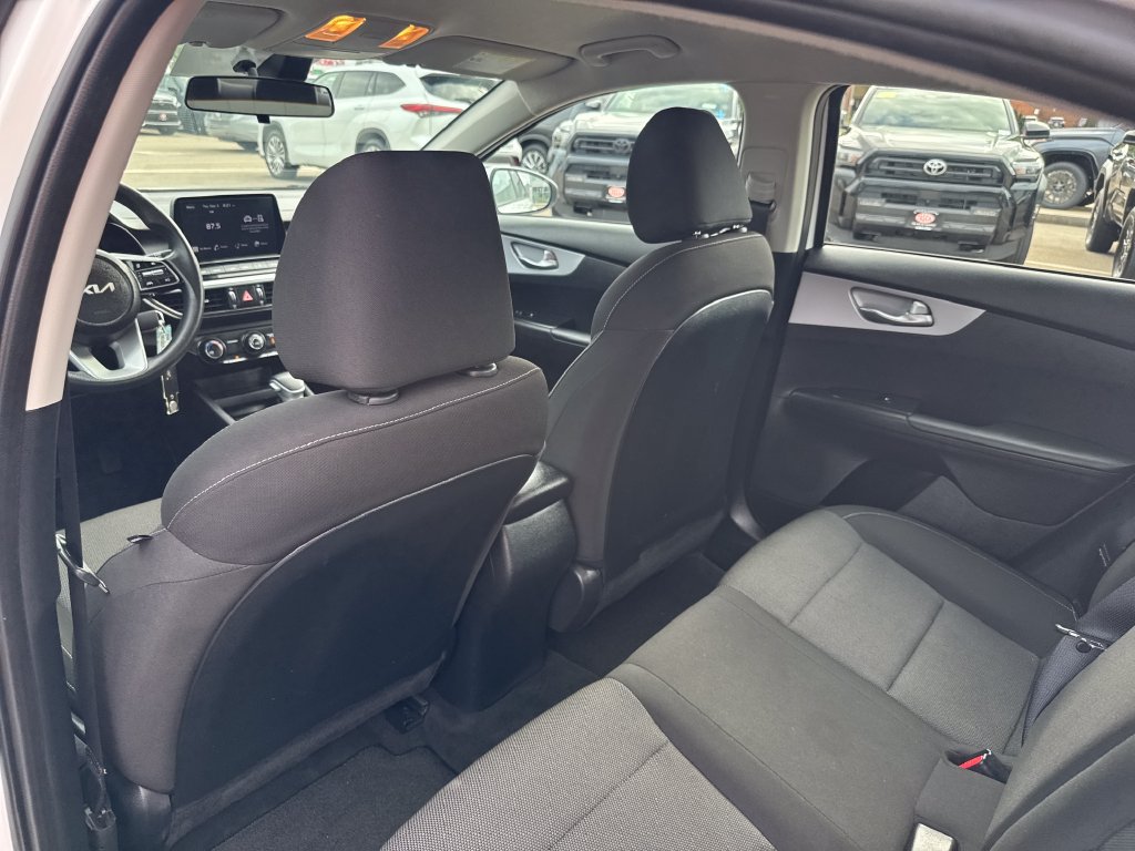 Used 2024 Kia Forte LXS w/ LXS Technology Package FWD image 35