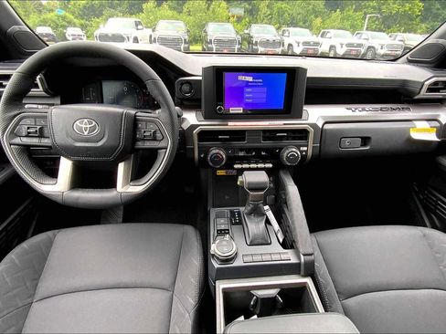 New 2025 Toyota Tacoma SR5 image 5