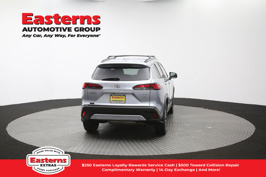 Used 2023 Toyota Corolla Cross XLE w/ Convenience Package AWD/4WD image 42
