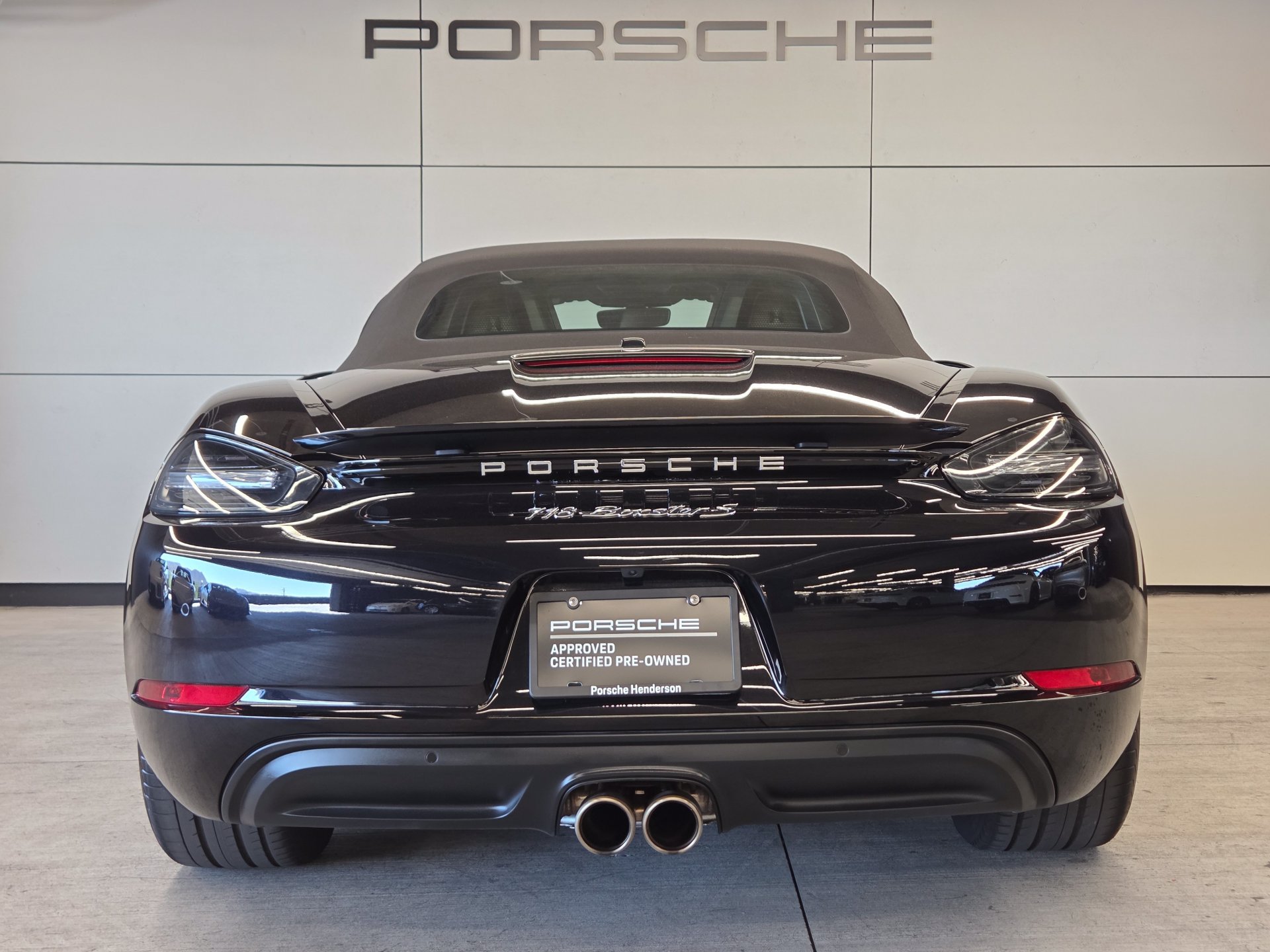 Certified 2023 Porsche 718 Boxster S RWD image 7