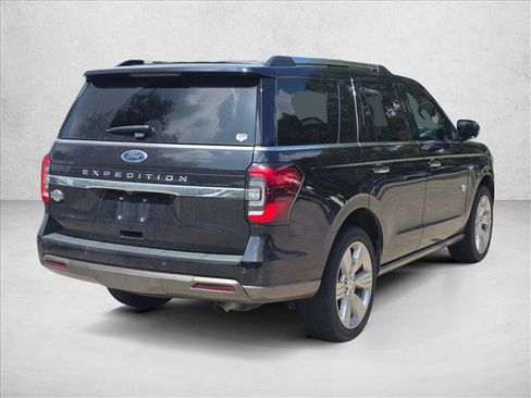 Used 2024 Ford Expedition King Ranch RWD image 5