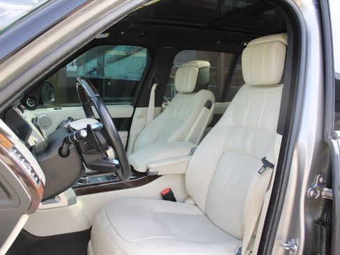 Used 2021 Land Rover Range Rover Westminster Edition image 6