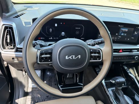 Used 2024 Kia Sorento SX Prestige w/ Olive Brown Leather Package AWD/4WD image 26