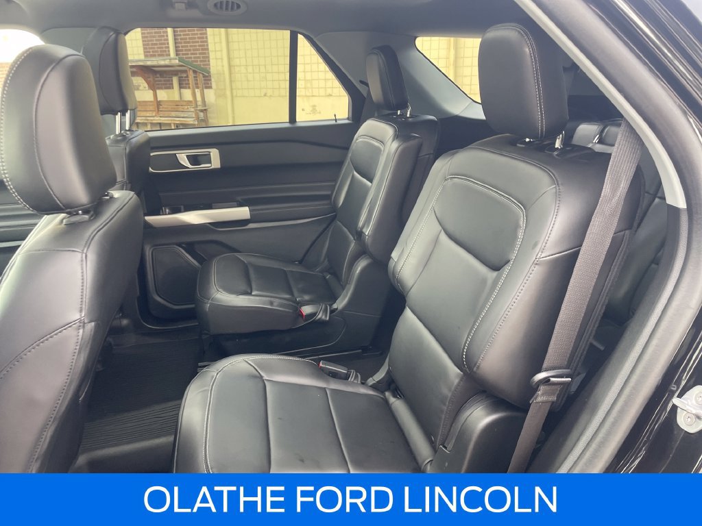 Used 2023 Ford Explorer XLT w/ Equipment Group 202A AWD/4WD image 20