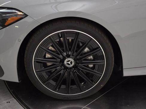 New 2026 Mercedes-Benz CLE 450 4MATIC Coupe image 12
