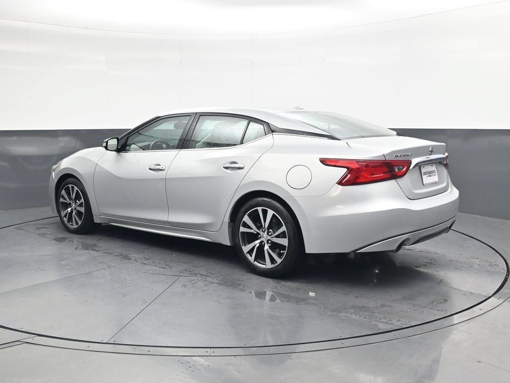 Used 2017 Nissan Maxima 3.5 SV FWD image 10