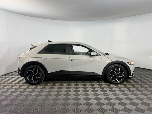 Used 2024 Hyundai Ioniq 5 SEL RWD image 6