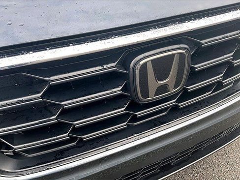 Certified 2023 Honda CR-V LX image 28