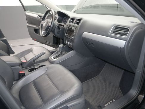 Used 2014 Volkswagen Jetta SE image 23