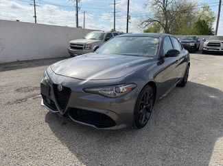 Used 2020 Alfa Romeo Giulia AWD w/ Quick Order Package 22J Sport video 1