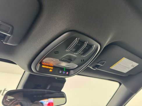 Used 2024 Buick Envista Sport Touring w/ Convenience I Package image 22