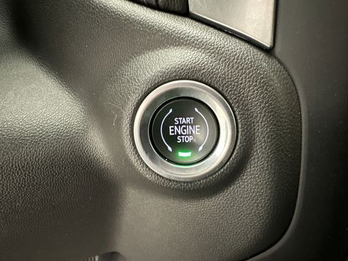 Certified 2020 Chevrolet Silverado 1500 RST image 24