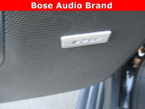 Certified 2021 GMC Yukon SLT image 15