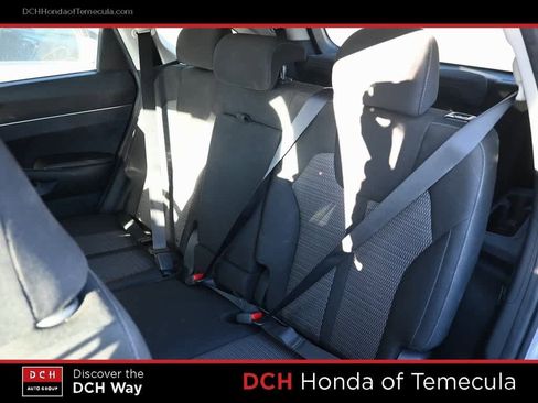 Used 2023 Kia Sorento LX image 17