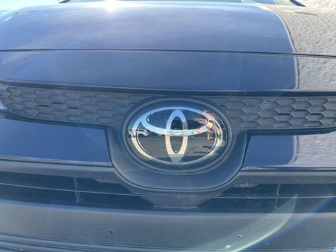 Used 2023 Toyota Corolla LE image 6