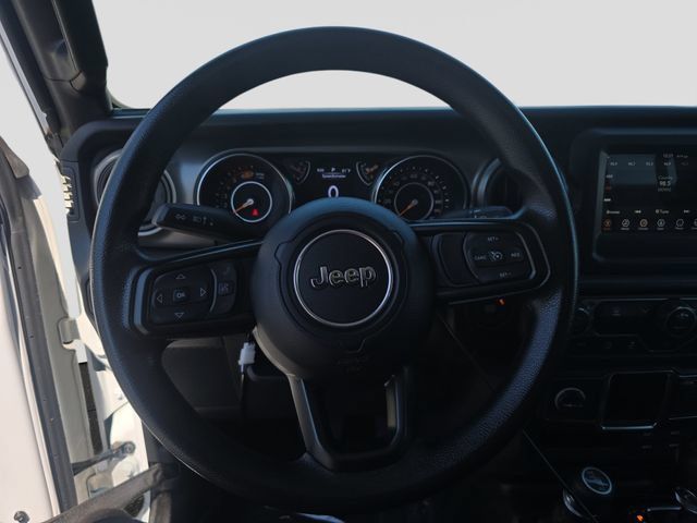 Used 2023 Jeep Wrangler Unlimited Sport AWD/4WD image 17