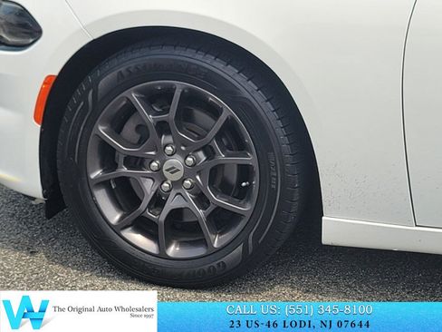 Used 2018 Dodge Charger GT AWD/4WD image 9