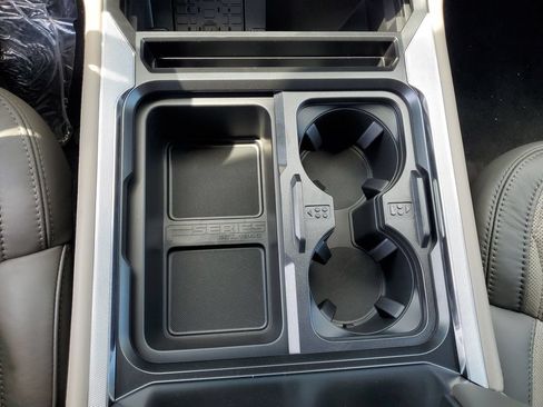 New 2026 Ford F350 Platinum w/ Platinum Plus Package AWD/4WD image 42