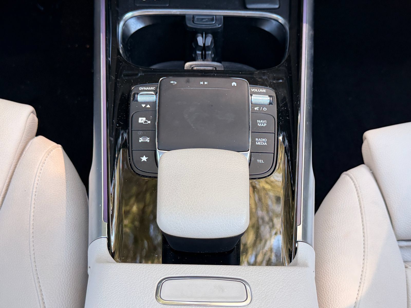 Certified 2023 Mercedes-Benz GLB 250 image 21