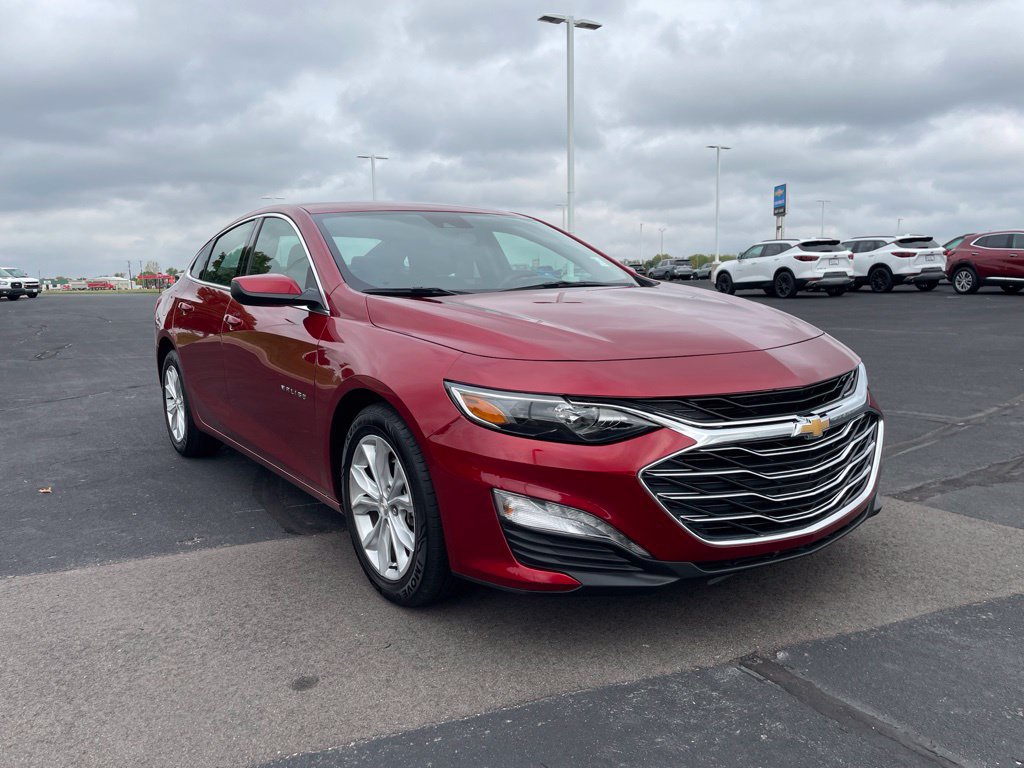 Used 2025 Chevrolet Malibu LT FWD image 7