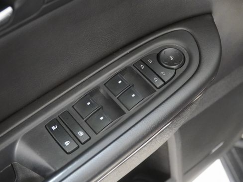 Used 2016 Chevrolet Traverse LTZ w/ LPO, 'HIT The Road' Package AWD/4WD image 21