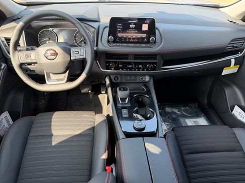 New 2026 Nissan Rogue SV AWD/4WD image 12