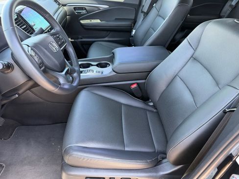 Used 2025 Honda Ridgeline RTL image 10