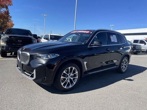 Used 2024 BMW X5 sDrive40i image 3