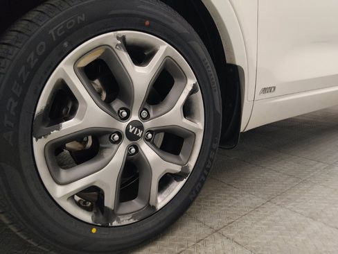 Used 2020 Kia Sorento SX AWD/4WD image 31