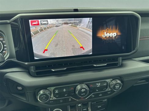 New 2026 Jeep Wrangler Unlimited Rubicon w/ Safety Group image 15