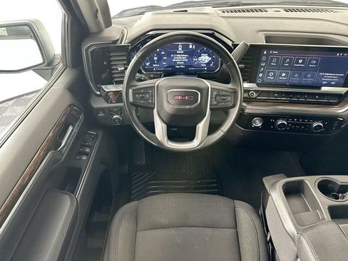 Used 2023 GMC Sierra 1500 Elevation AWD/4WD image 10