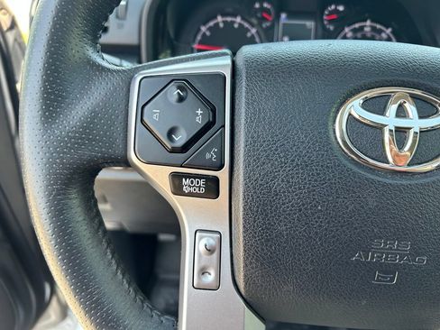 Used 2021 Toyota 4Runner SR5 Premium w/ Moonroof Package AWD/4WD image 13