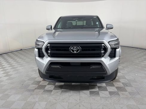 Used 2024 Toyota Tacoma SR5 AWD/4WD image 2