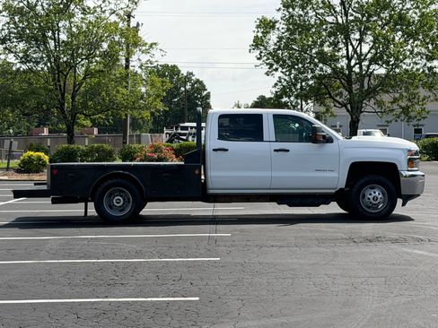 Used 2019 Chevrolet Silverado 3500 W/T w/ WT Fleet Convenience Package AWD/4WD image 5