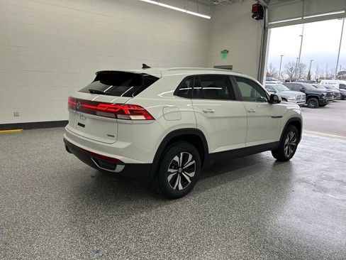 New 2026 Volkswagen Atlas Cross Sport SE AWD/4WD image 6