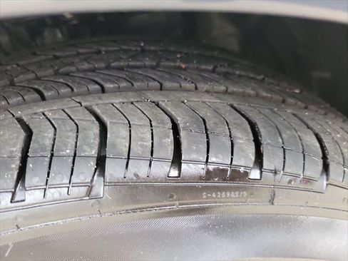 Certified 2026 Toyota Camry SE image 33