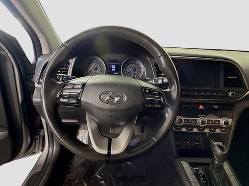 Used 2020 Hyundai Elantra Value Edition w/ Cargo Package (C1) FWD image 13