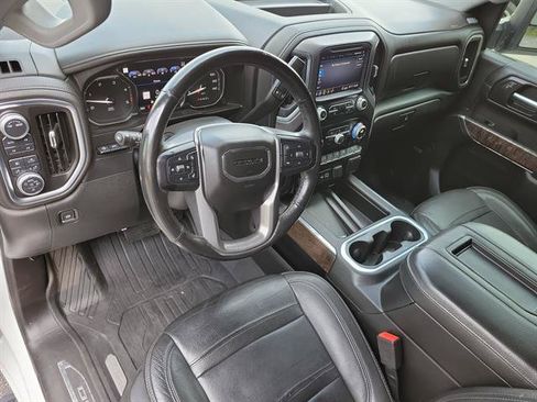 Used 2020 GMC Sierra 3500 Denali w/ Denali Ultimate Package AWD/4WD image 2