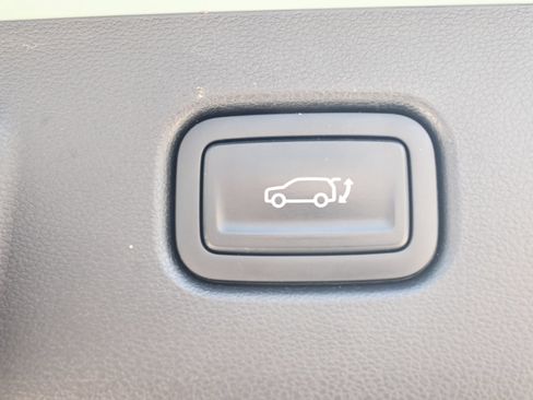 Used 2024 Hyundai Kona Limited AWD/4WD image 28